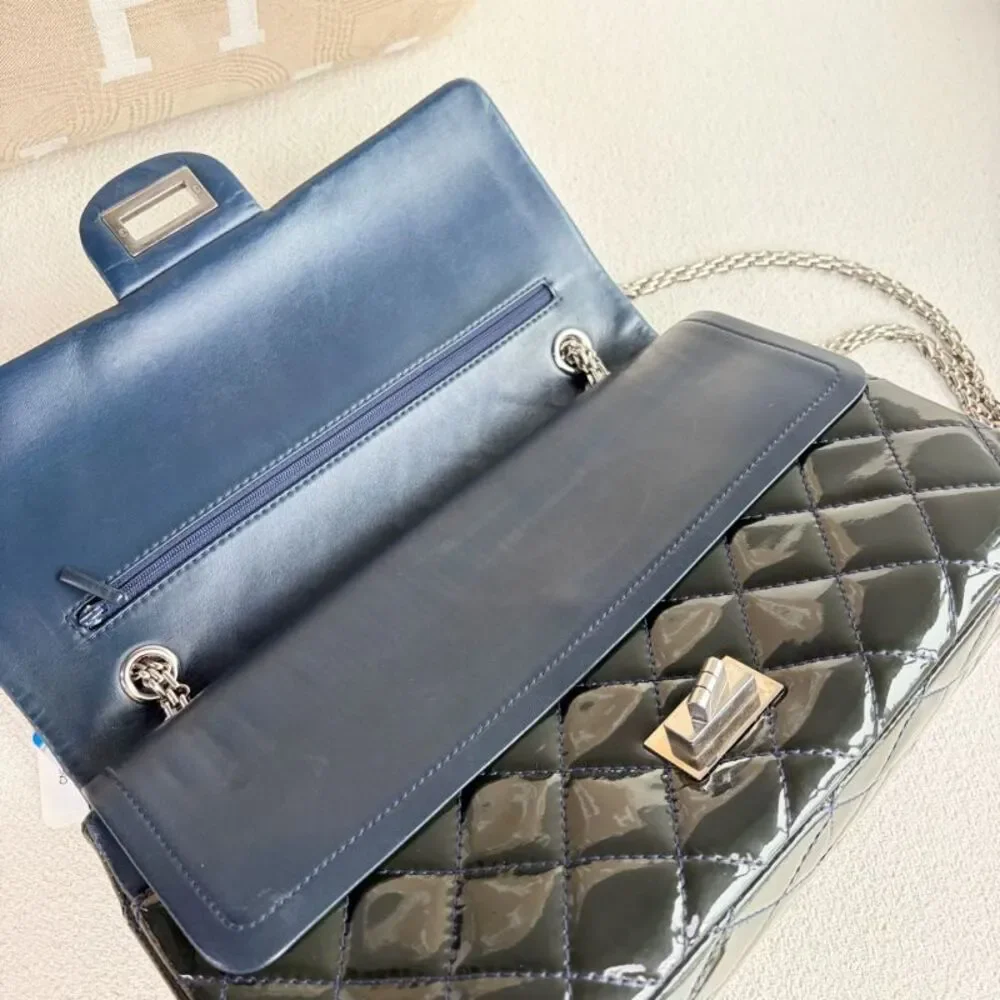 Chanel Women Pre-Loved Bag Very Good Condition